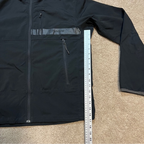 Men’s Columbia Titanium Softshell Jacket Size Large - Picture 7 of 8